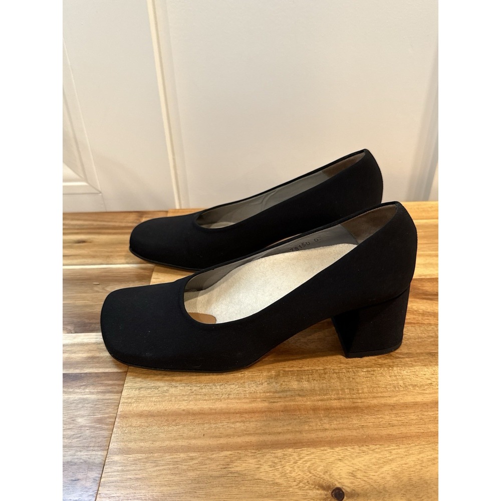 Vintage Kenneth Cole Merry-Go-Round Pumps 7.5 Black Square Toe Block Heel 90s